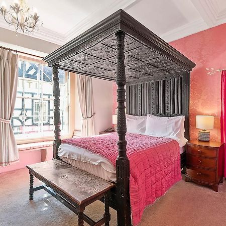 The Ancient Gatehouse & Rugantino Restaurant Hotell Wells Eksteriør bilde
