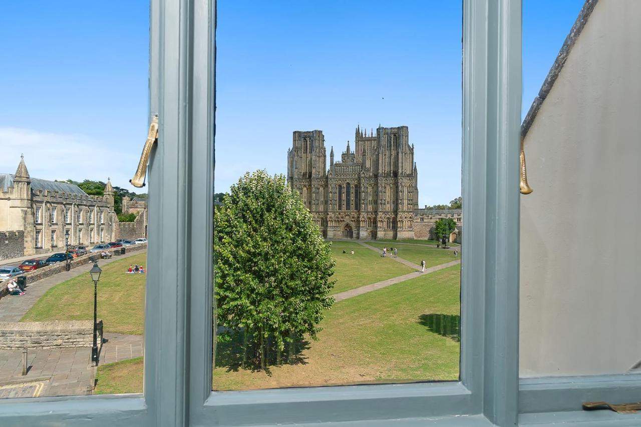 The Ancient Gatehouse & Rugantino Restaurant Hotell Wells Eksteriør bilde